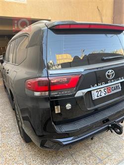 تويوتا لاندكروزر